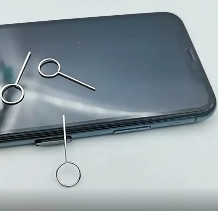 Щифт/игла за вадене на слот за SIM карти (универсален)